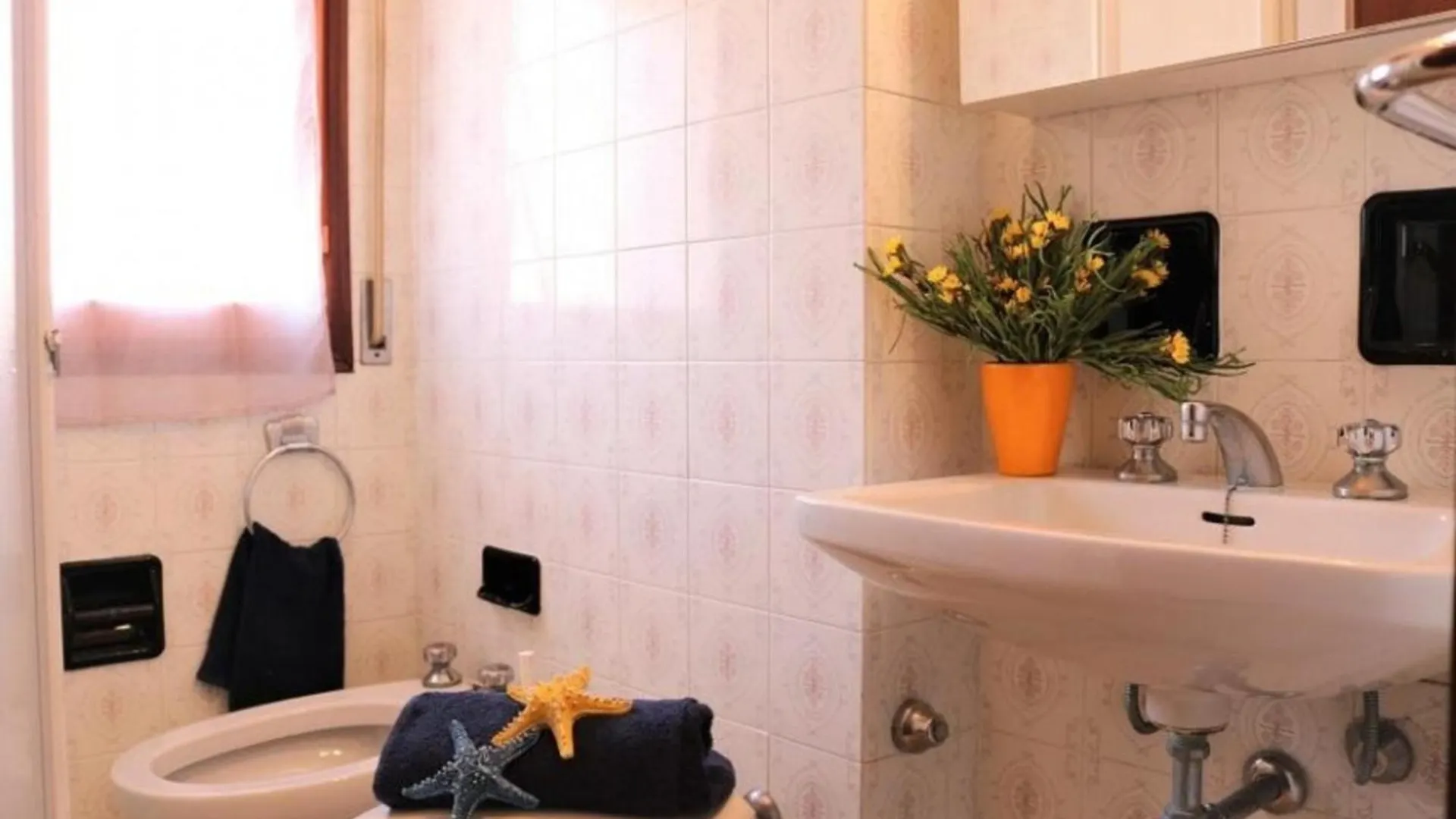 ביביונה Comfy Flat Just 80M From The Beach